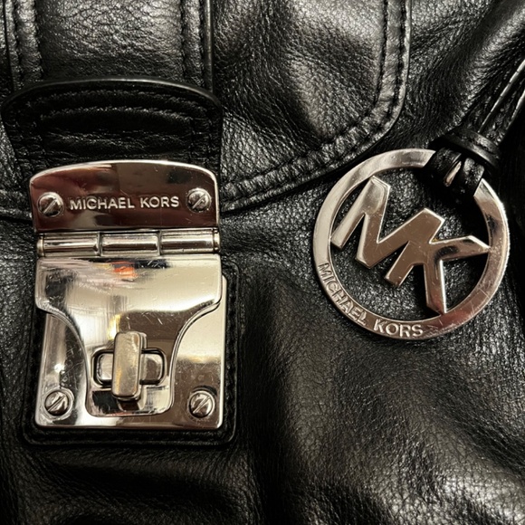 Michael Kors Handbag - Picture 3 of 5